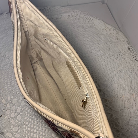 Vintage Shoulder Bag - Picture 3 of 5